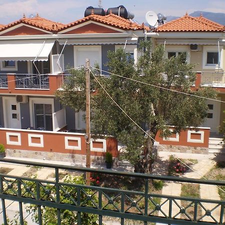 Irini Apartments Anaxos Bilik gambar